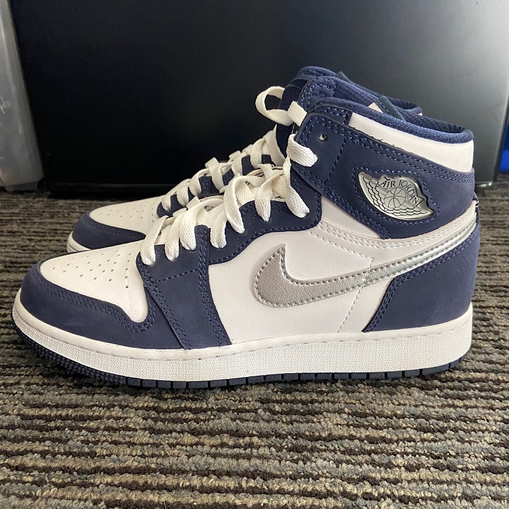 Air Jordan 1 Retro High 'Midnight Navy'